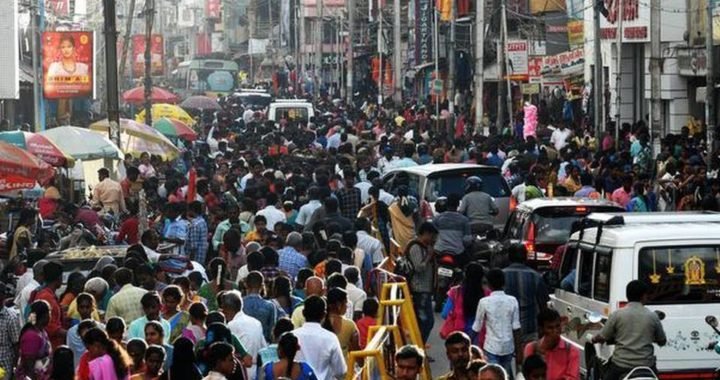 Police take steps to ensure safe Deepavali shopping