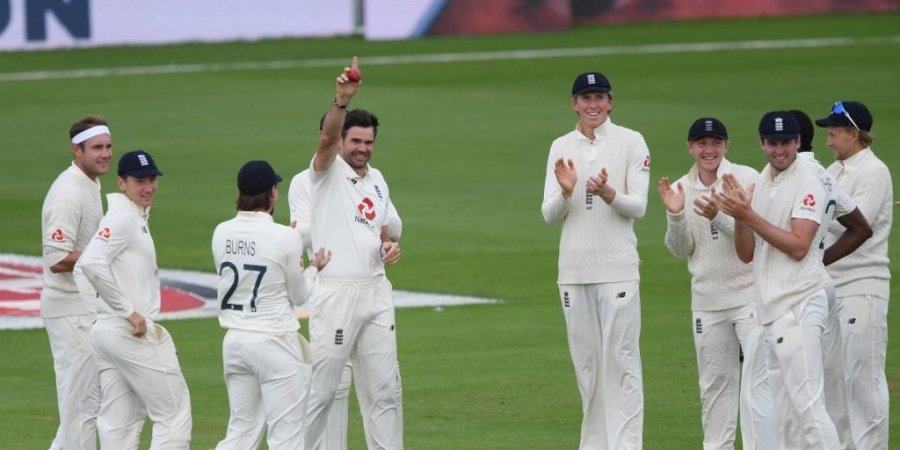 England's James Anderson celebrates after taking the wicket of Pakistan's Azhar Ali, his 600th Test match wicket.