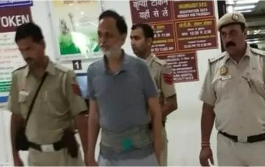 AAP's Satyendar Jain, Ailing, Granted Bail For 6 Weeks By Supreme Court
