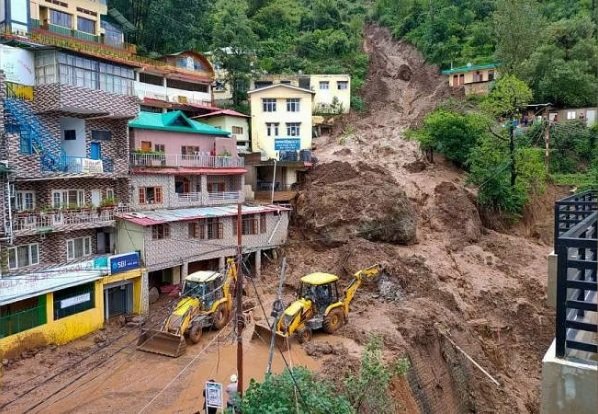 Landslides kill 13 more people in rain-hit Himachal, Uttarakhand
